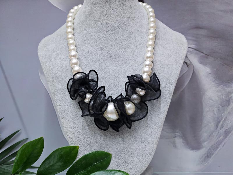 Подвеска 1265006500018: цена 1065 рублей.