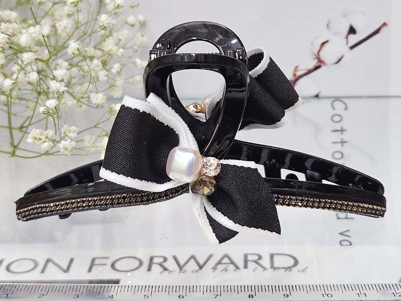 Заколка 2231005500099: цена 1230 рублей.