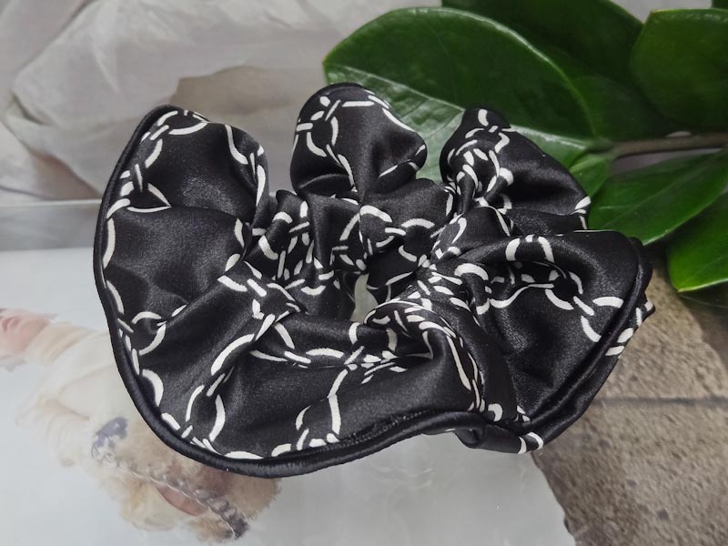 Резинка 1226005500225: цена 230 рублей.