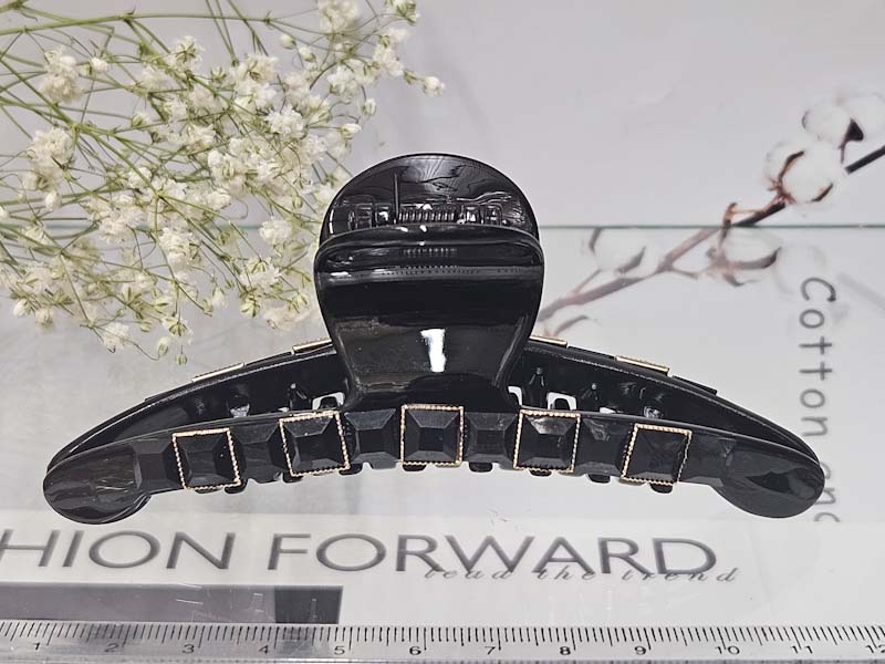 Заколка 1031005500683: цена 330 рублей.