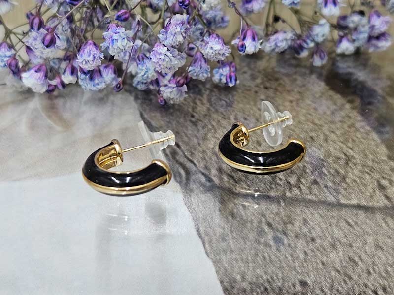 Серьги 2247026600182: цена 530 рублей.