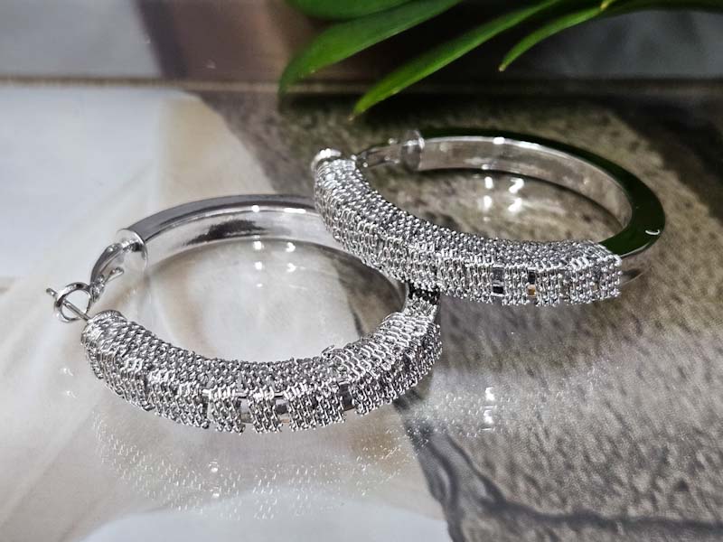 Серьги 1036006500137: цена 655 рублей.