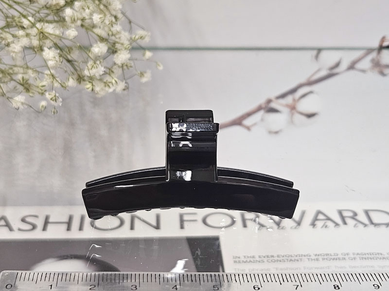 Заколка 1833005500256: цена 55 рублей.