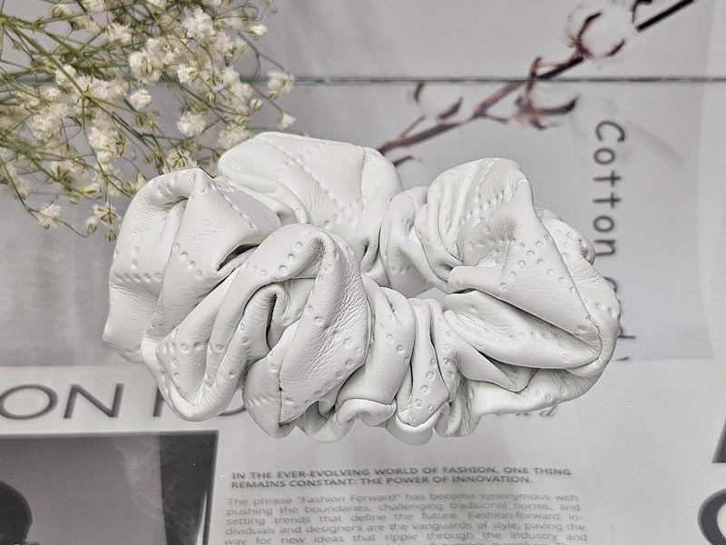 Резинка 1226005500102: цена 135 рублей.