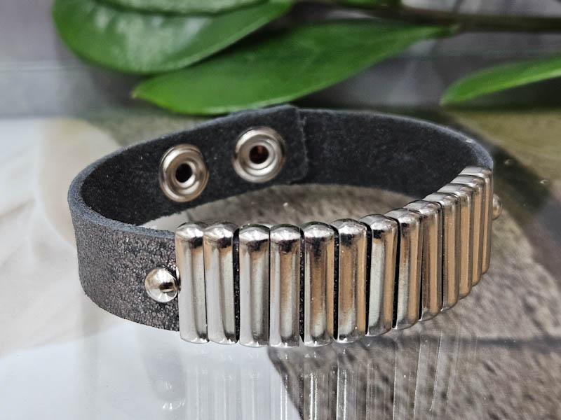 Браслет 1120006500188: цена 575 рублей.