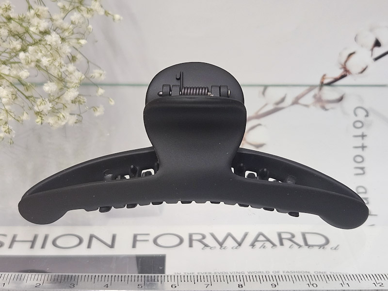 Заколка 1833005500409: цена 110 рублей.