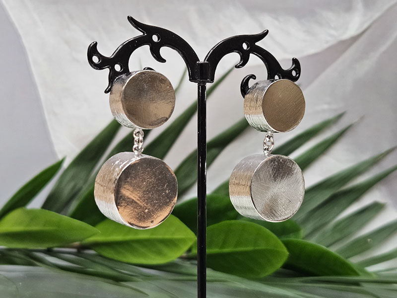 Серьги 2162006500071: цена 690 рублей.