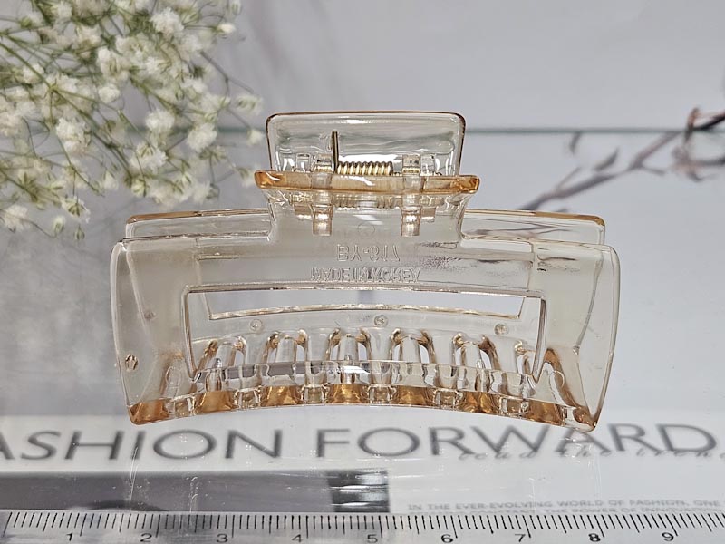 Заколка 1833005500294: цена 80 рублей.