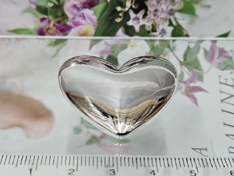 Брошь 1023006500304: цена 85 рублей.