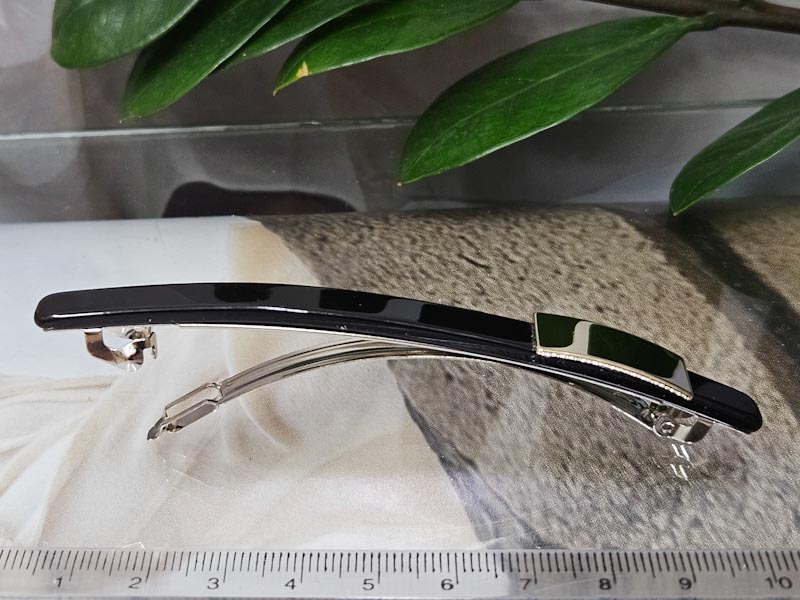 Заколка 1031005500140: цена 165 рублей.