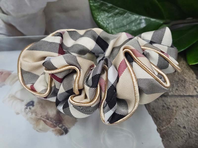 Резинка 1226005500133: цена 230 рублей.