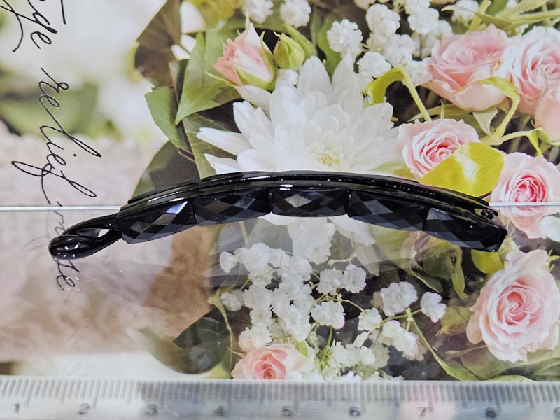 Заколка 1025005500187: цена 250 рублей.