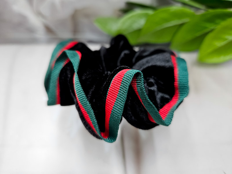 Резинка 1226005500089: цена 115 рублей.