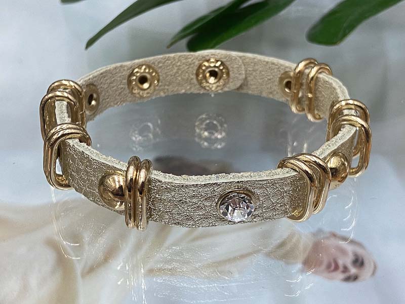 Браслет 1120006500096: цена 495 рублей.