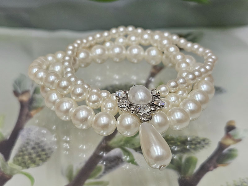 Браслет 2237006500069: цена 655 рублей.