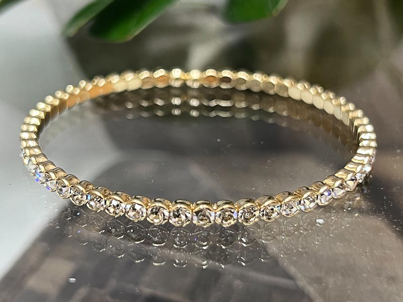 Браслет 1962005500345: цена 380 рублей.